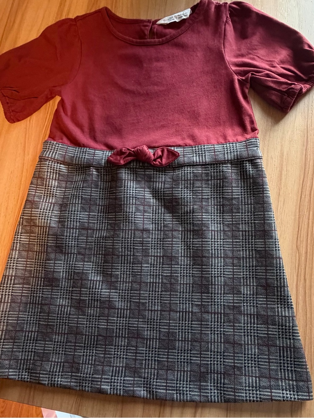 Burgundy Plaid A-Line Dress with Puff Sleeves and Bow